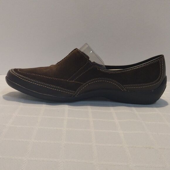 NIB Array Hickory Brown Slip-On Shoes! CONSIGNMENT! - Picture 4 of 16